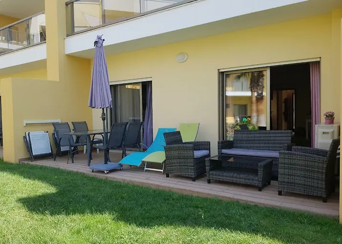 O Jardins Da Marina * Αλμπουφέιρα